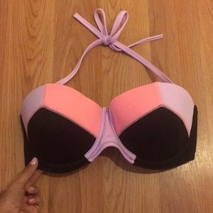 Victoria’s Secret bikini top